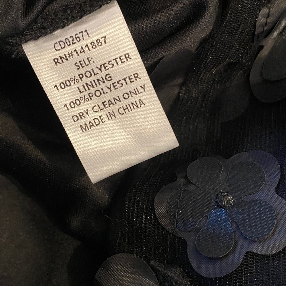 TCEC Black Butterfly appliqué baby doll dress - Picture 6 of 6